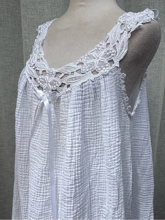 Kassatly’s Palm Beach white shift cotton nightgown dress - Picture 5 of 9